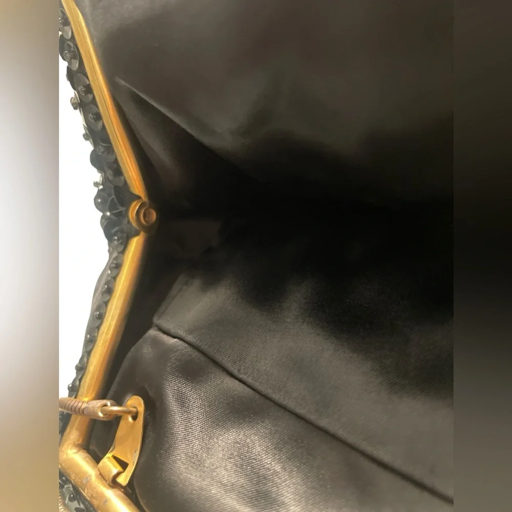 Vintage 50’s Grande Maison Blanche handmade evening clutch beading black gold